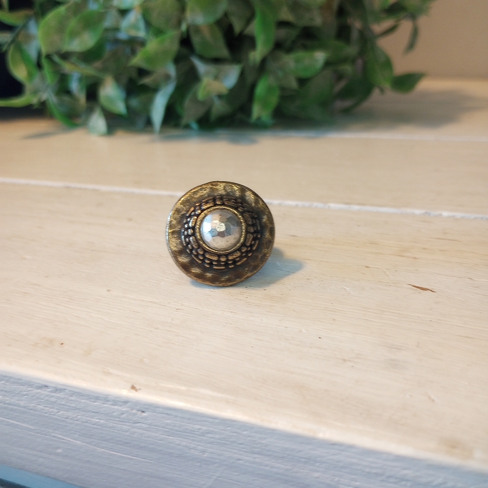 Premier Designs Gladiator Shield Ring Discontinue… - image 3